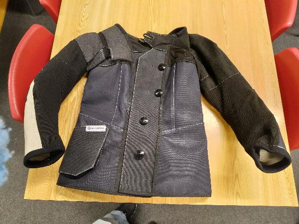 Skydejakke Dame str. 40