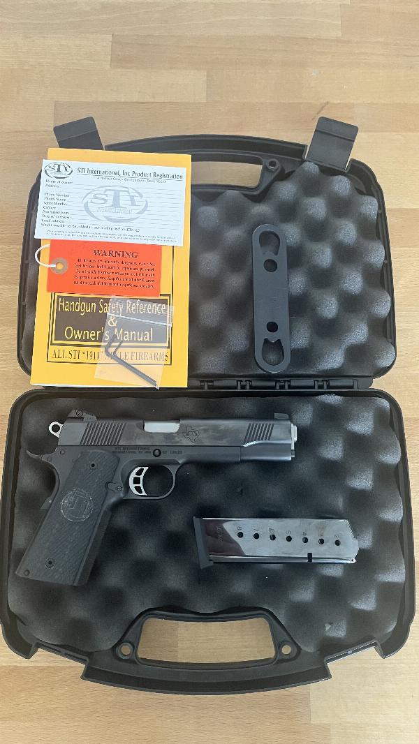 STI Lawman .45 ACP 
